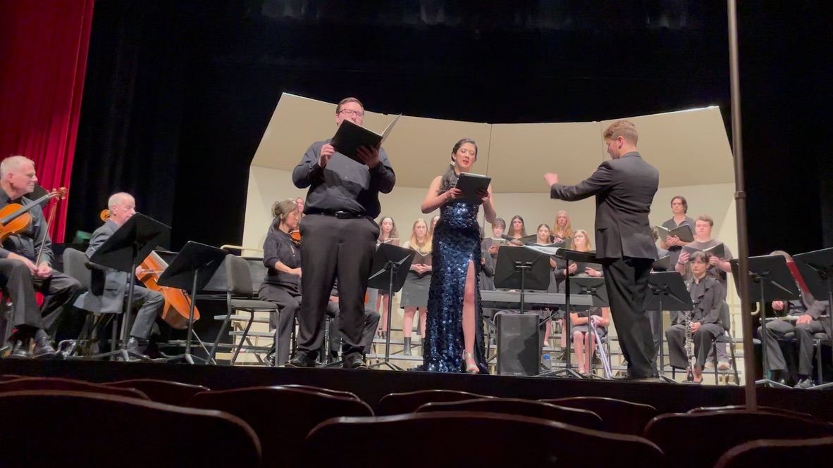 Orquesta en escenario 14